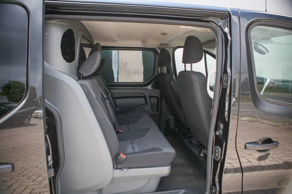 Renault Trafic 2.0 dCi T29 L2H1DCCo (bj 2021) uit 2021, foto 3