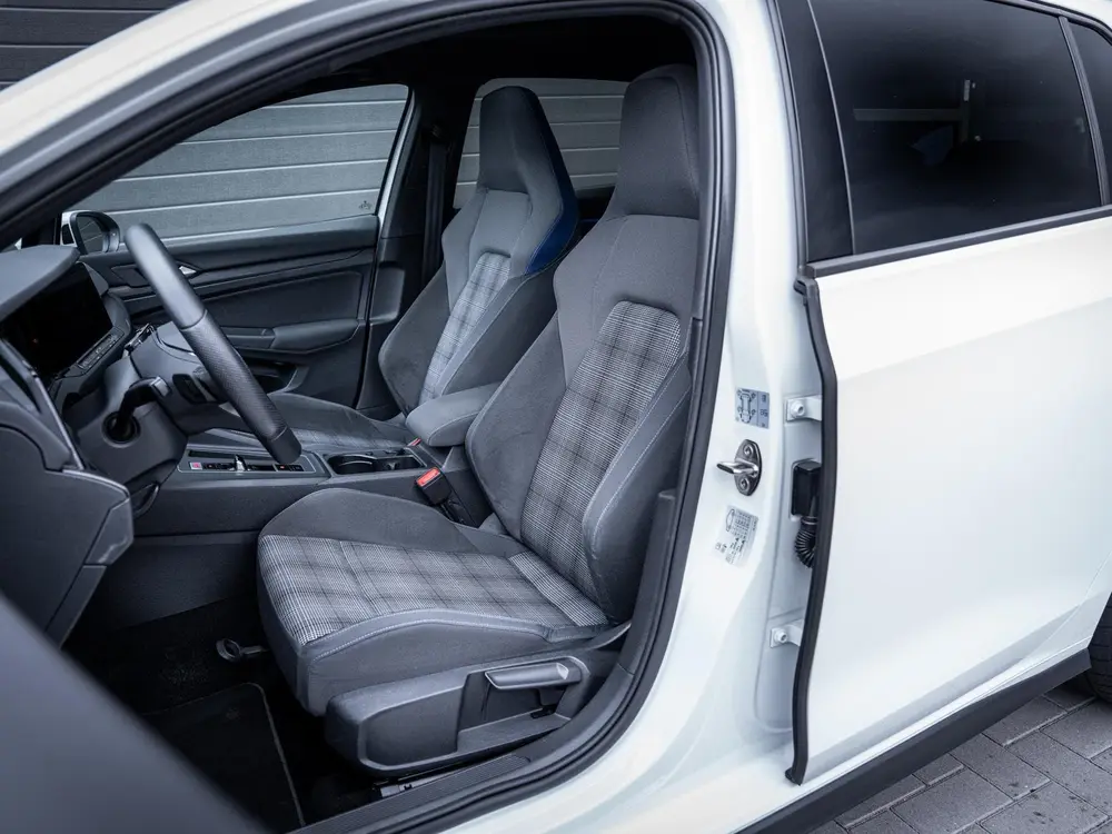 Volkswagen Golf 8 1.4 eHybrid GTE - Pano l Camera l Carplay uit 2021, foto 11
