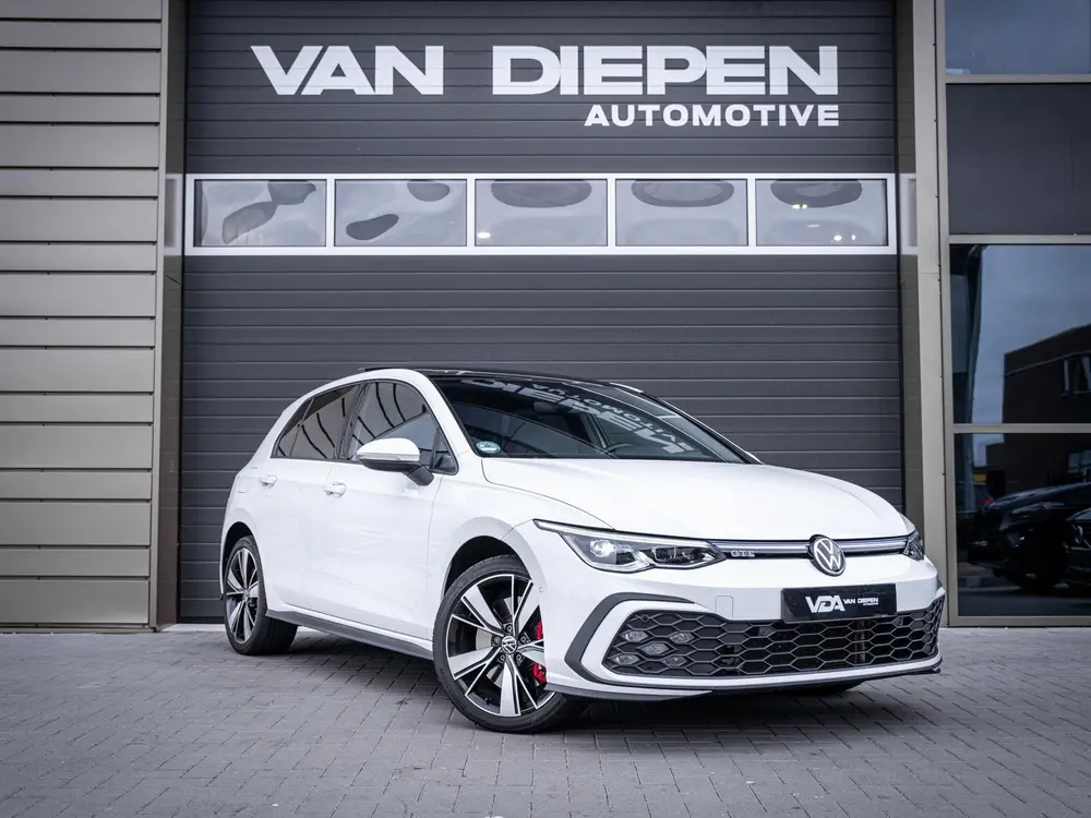 Volkswagen Golf 8 1.4 eHybrid GTE - Pano l Camera l Carplay uit 2021, foto 4