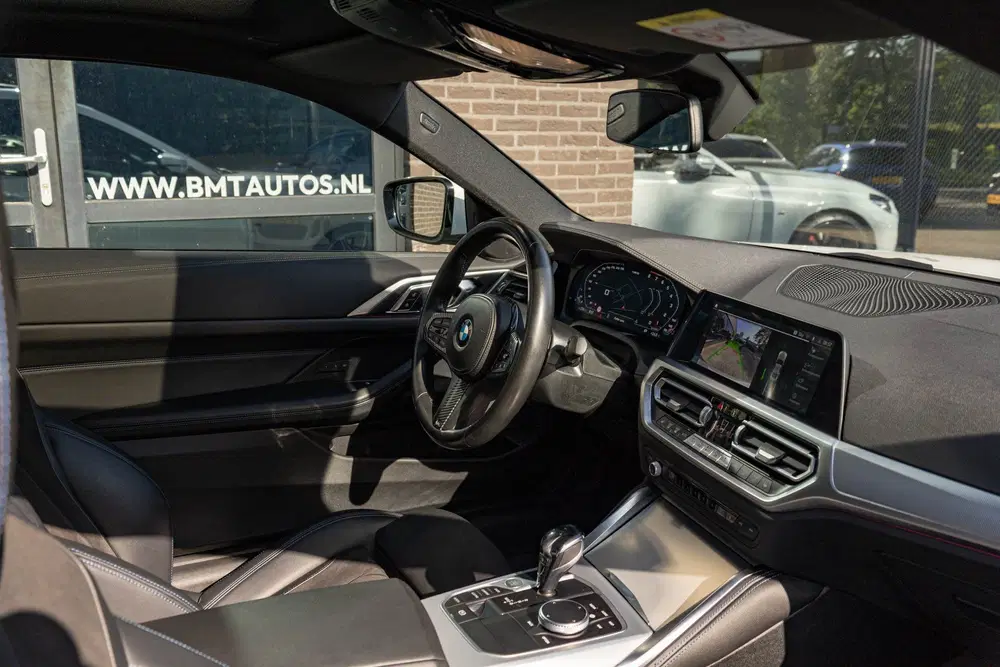 BMW 4-serie G22 Coupé xDrive High Executive uit 2021, foto 15