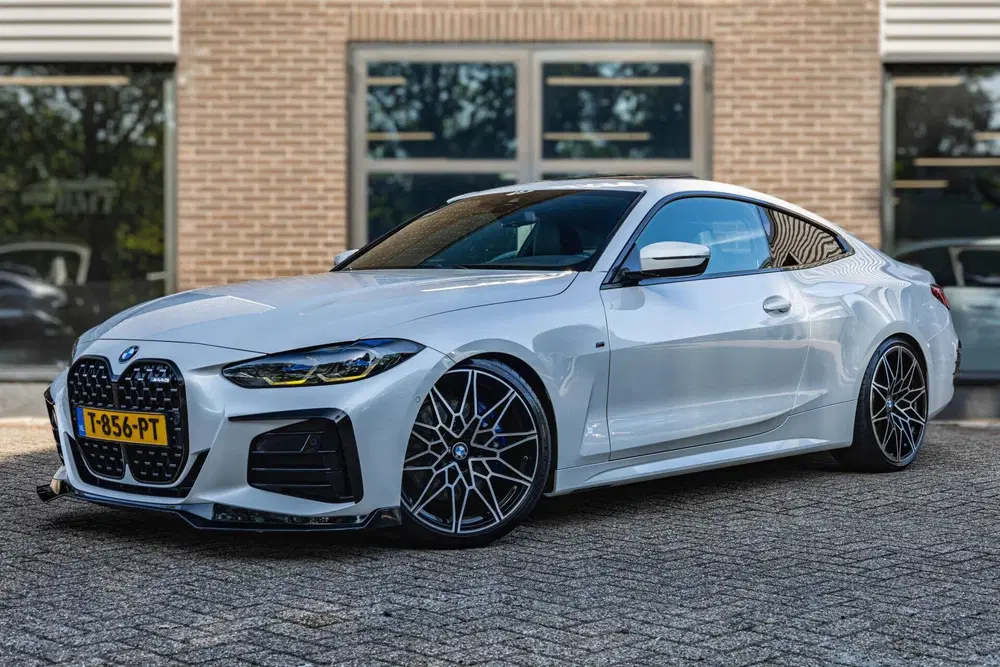 BMW 4-serie G22 Coupé xDrive High Executive uit 2021, foto 2