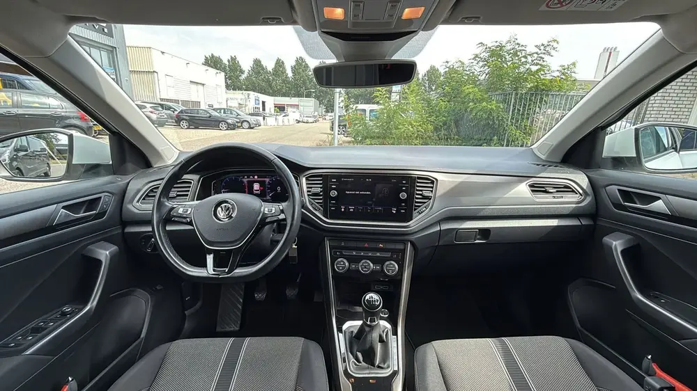 Volkswagen T-Roc 1.5 TSI Style 2e Eig NL Auto Nieuwstaat Inr uit 2020, foto 12