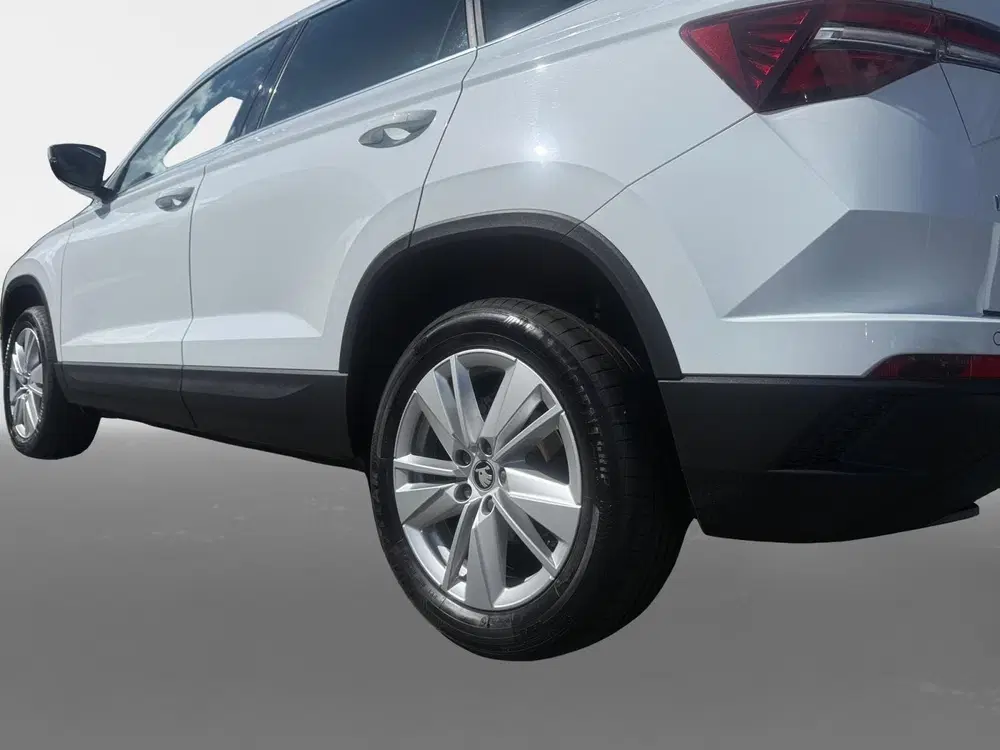 Skoda Karoq 1.5 TSI ACT Business Edition uit 2025, foto 9