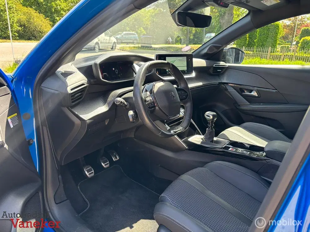 Peugeot 208 1.2 PureTech GT Pack uit 2021, foto 16
