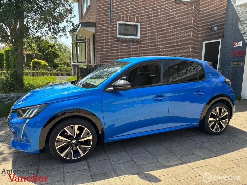 Peugeot 208 1.2 PureTech GT Pack uit 2021, foto 9