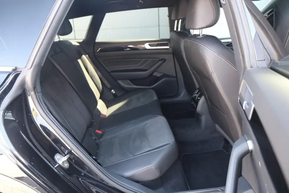 Volkswagen Arteon Shooting Brake 1.4 TSI eHybrid 218pk R-Lin uit 2022, foto 17