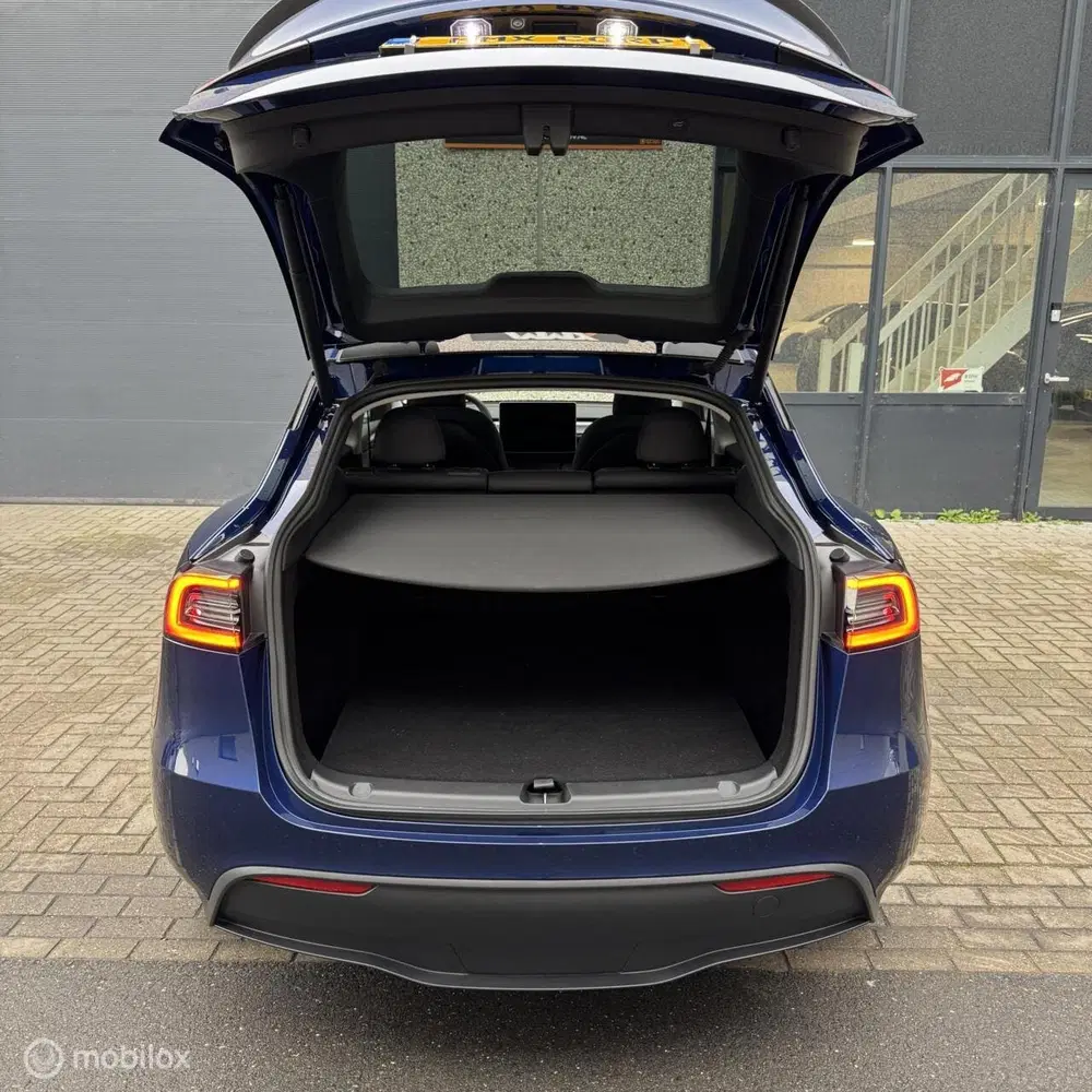 Tesla Model Y Performance + MMX PACK + IAP + 21" uit 2023, foto 18