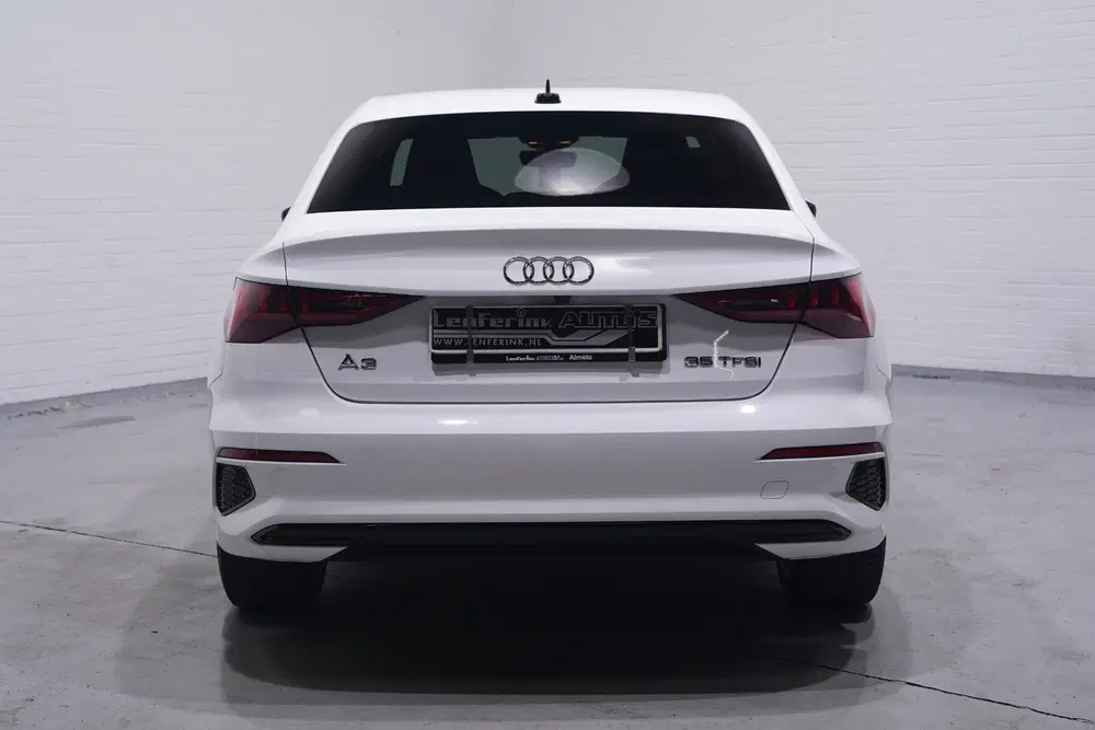 Audi A3 35 TFSI Business edition navigatie Apple-c uit 2022, foto 11