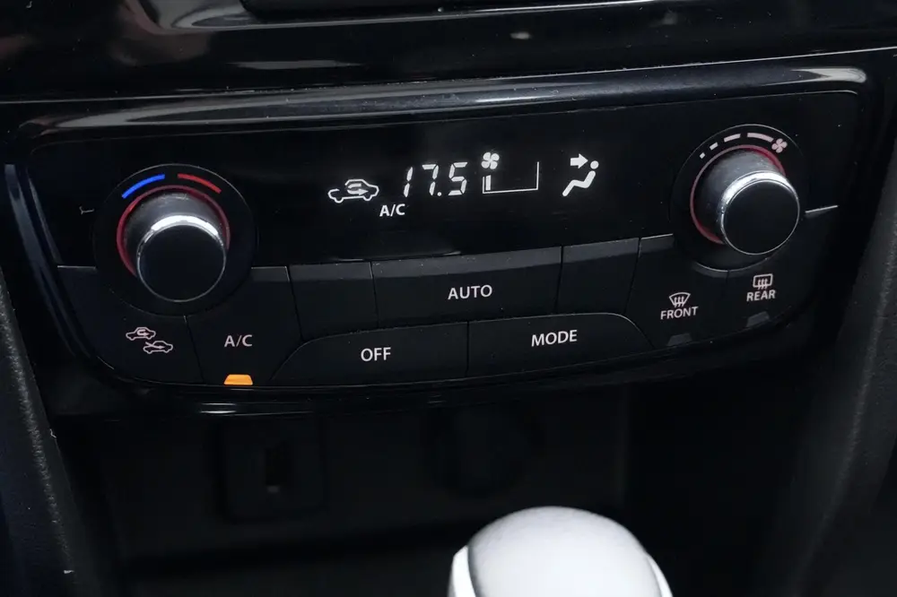 Suzuki Vitara 1.4 Boosterjet Style Automaat 140 PK | Pano-da uit 2019, foto 17