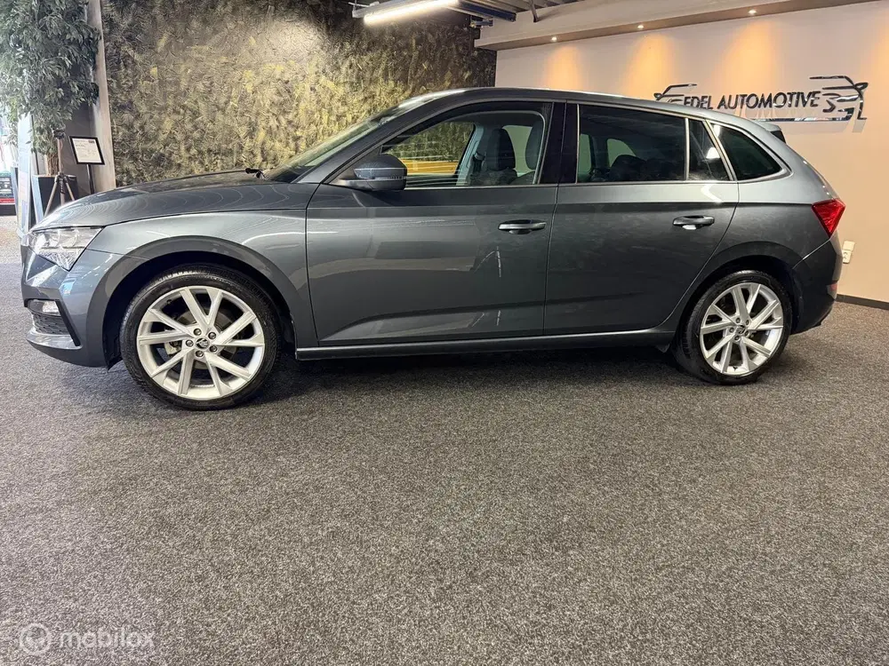 Skoda Scala 1.0 TSI Business Edition-Camera-116 PK-Car uit 2020, foto 2
