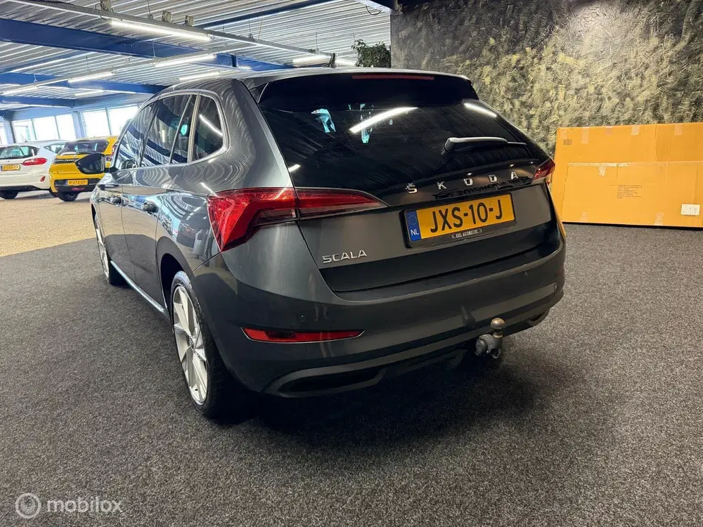 Skoda Scala 1.0 TSI Business Edition-Camera-116 PK-Car uit 2020, foto 3