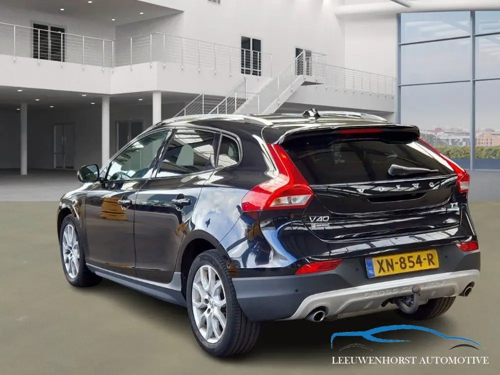 Volvo V40 Cross Country 1.5 T3 Polar+ Luxury AUTOMAAT uit 2019, foto 4