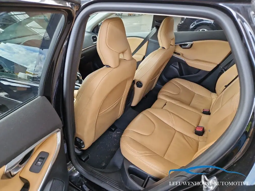 Volvo V40 Cross Country 1.5 T3 Polar+ Luxury AUTOMAAT uit 2019, foto 6