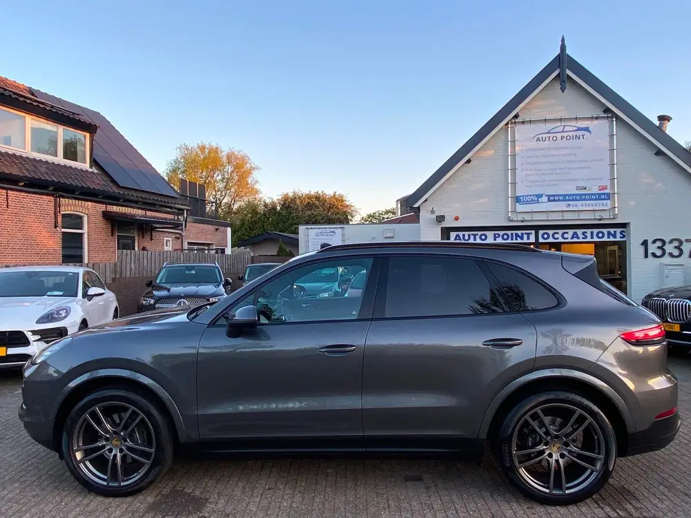 Porsche Cayenne 3.0 AUT8/PANO/CHRONO/TREKHAAK/BOSE/DEALERAUT uit 2019, foto 11