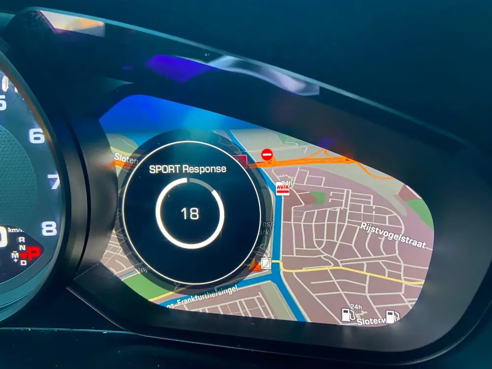 Porsche Cayenne 3.0 AUT8/PANO/CHRONO/TREKHAAK/BOSE/DEALERAUT uit 2019, foto 17