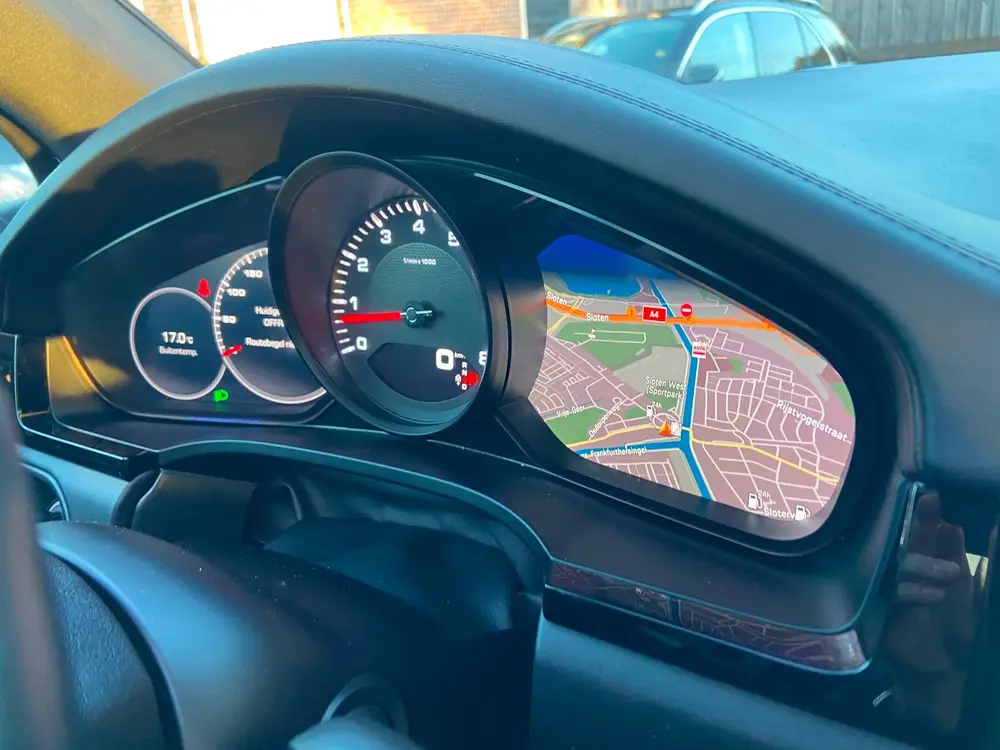 Porsche Cayenne 3.0 AUT8/PANO/CHRONO/TREKHAAK/BOSE/DEALERAUT uit 2019, foto 20
