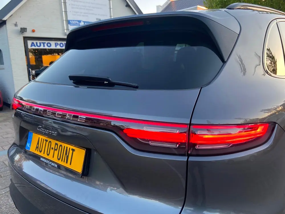 Porsche Cayenne 3.0 AUT8/PANO/CHRONO/TREKHAAK/BOSE/DEALERAUT uit 2019, foto 5