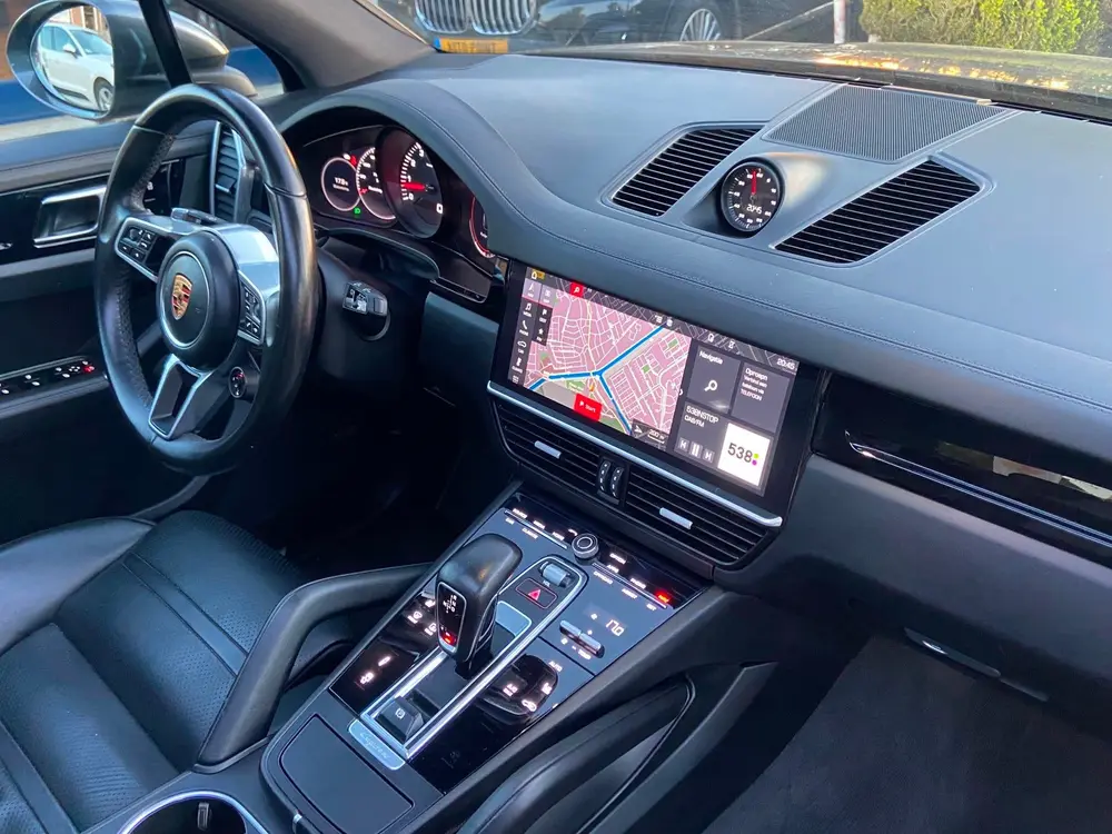Porsche Cayenne 3.0 AUT8/PANO/CHRONO/TREKHAAK/BOSE/DEALERAUT uit 2019, foto 7