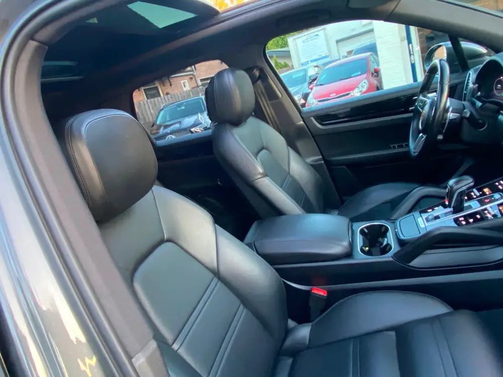 Porsche Cayenne 3.0 AUT8/PANO/CHRONO/TREKHAAK/BOSE/DEALERAUT uit 2019, foto 8