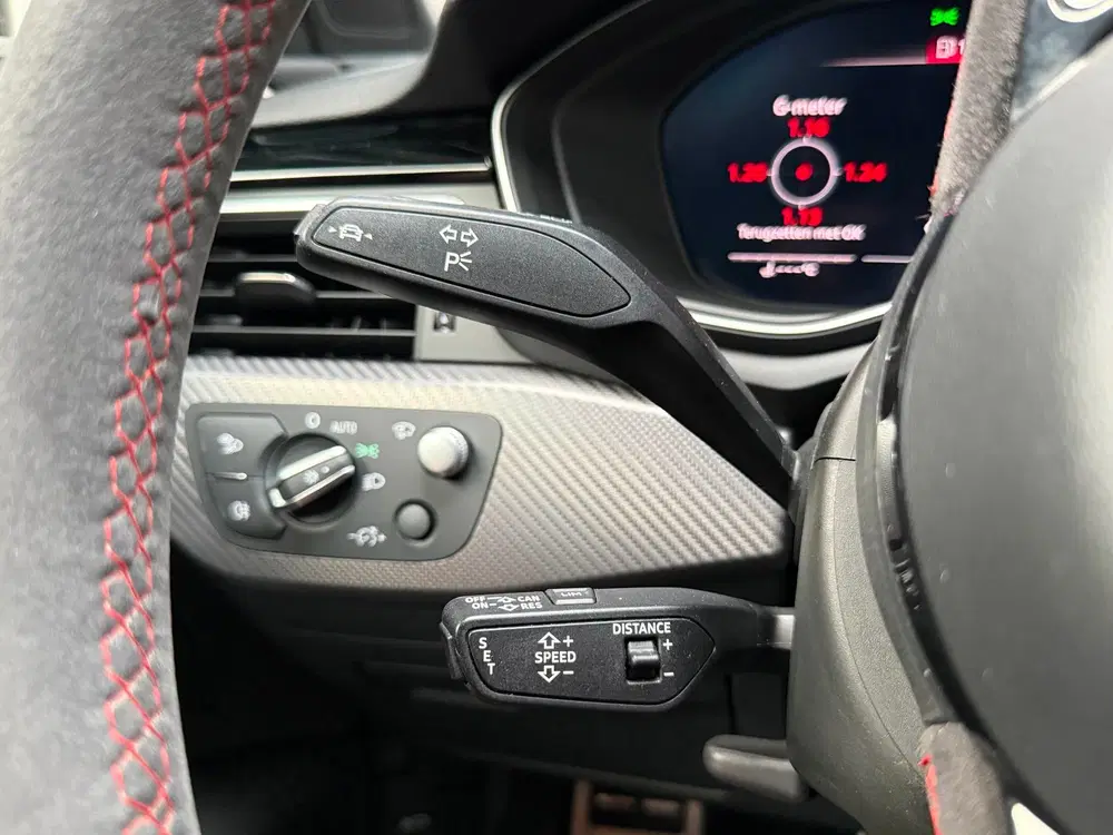 Audi RS4 2.9 TFSI quattro uit 2020, foto 16