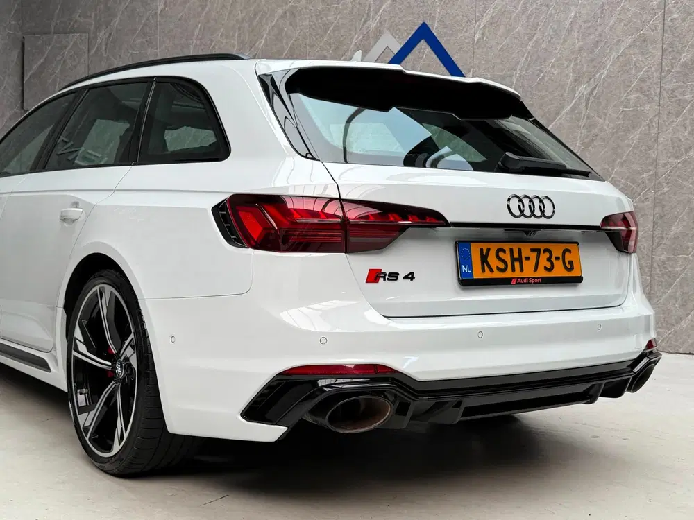 Audi RS4 2.9 TFSI quattro uit 2020, foto 9