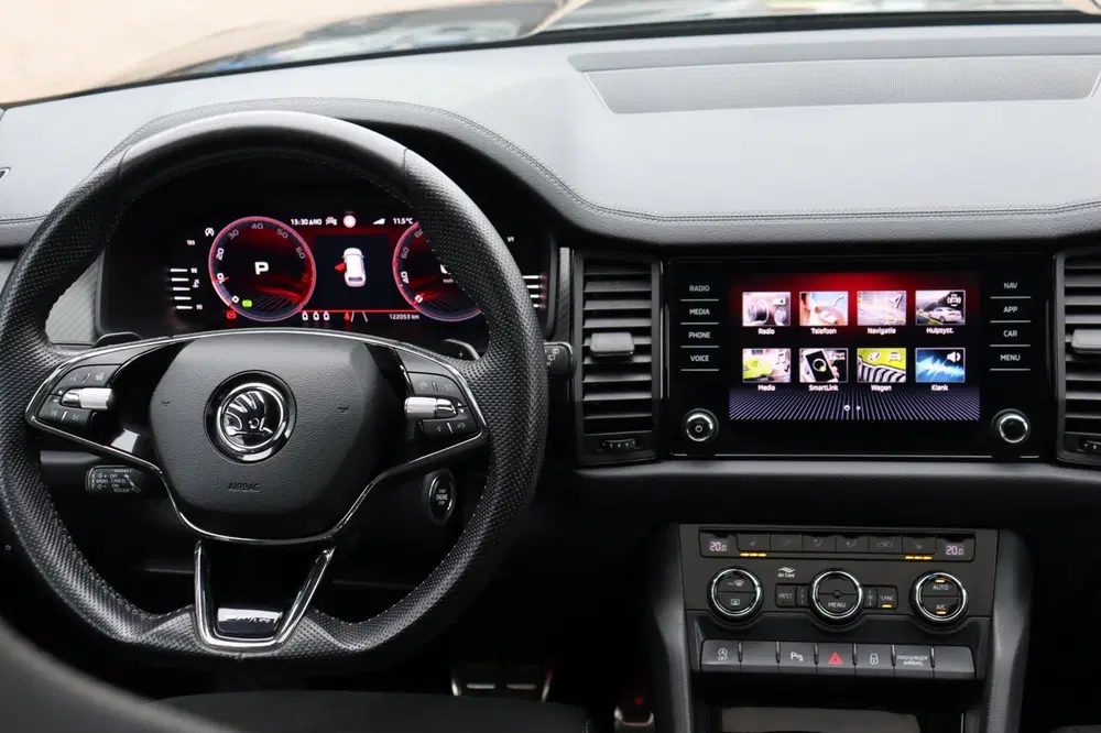 Skoda Kodiaq orgNL schuifdak stuu uit 2021, foto 15