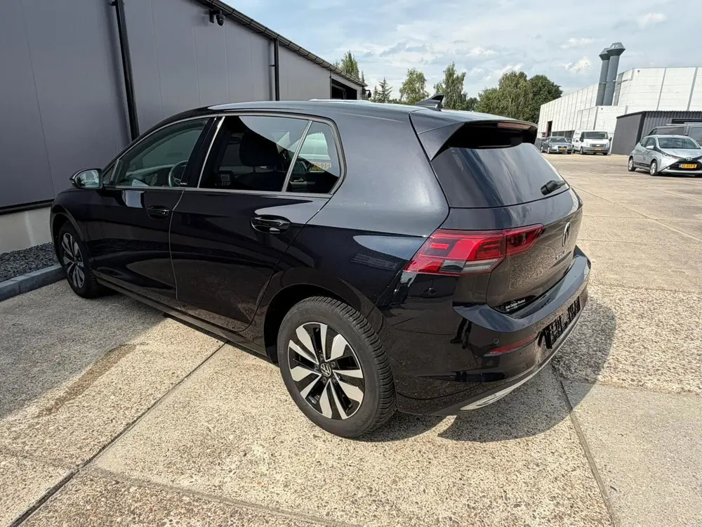Volkswagen Golf 2.0 TDI 116 PK LIFE / NAVIGATIE / STOELVERW uit 2023, foto 12