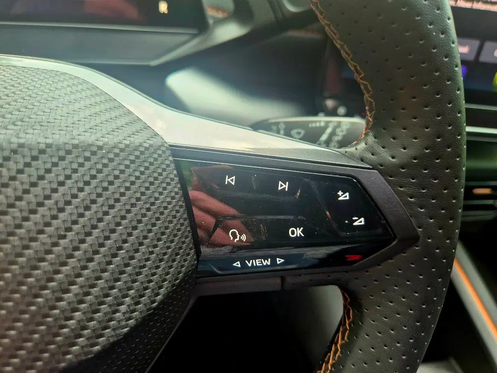 Cupra Born Impulse 62 kWh uit 2024, foto 13