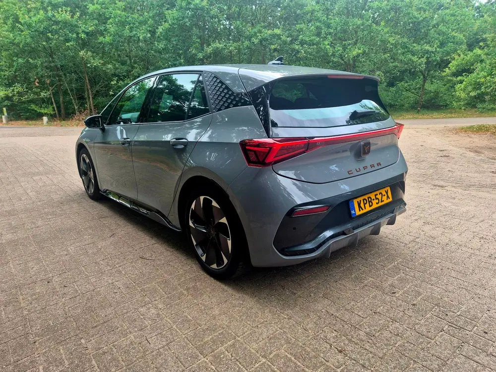 Cupra Born Impulse 62 kWh uit 2024, foto 4