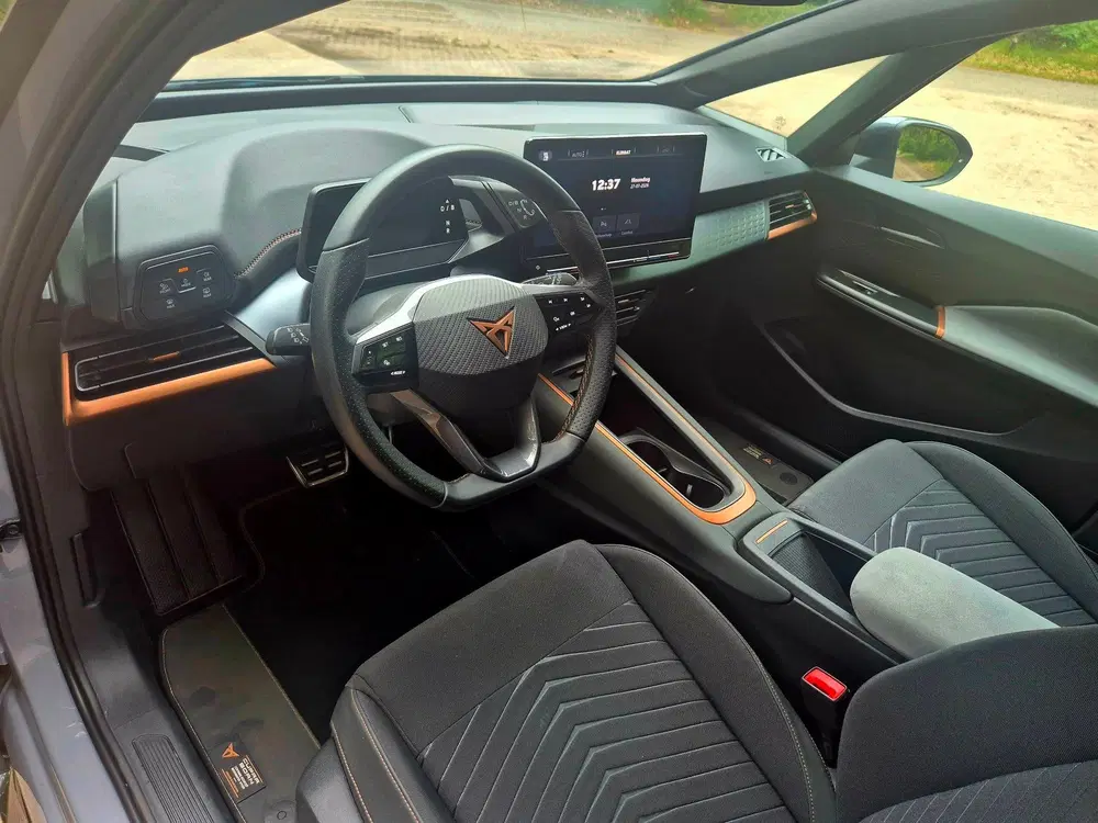 Cupra Born Impulse 62 kWh uit 2024, foto 7