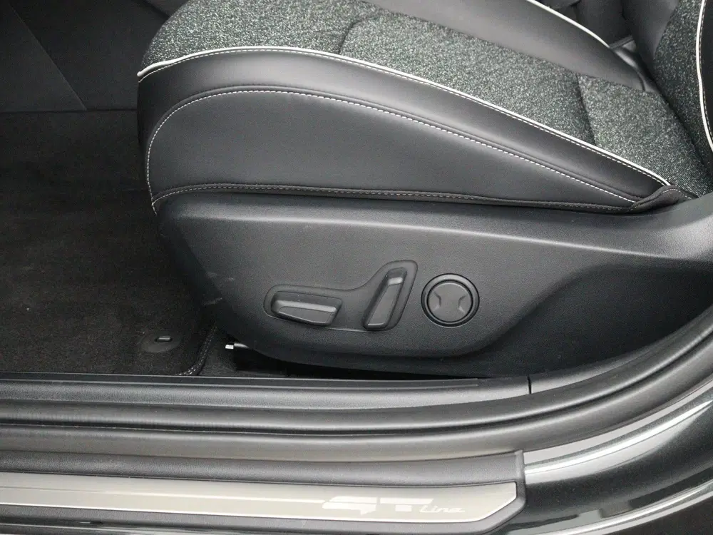 Kia K4 1.0 T-GDi MHEV GT-Line Launch Edition (pa uit 2026, foto 19