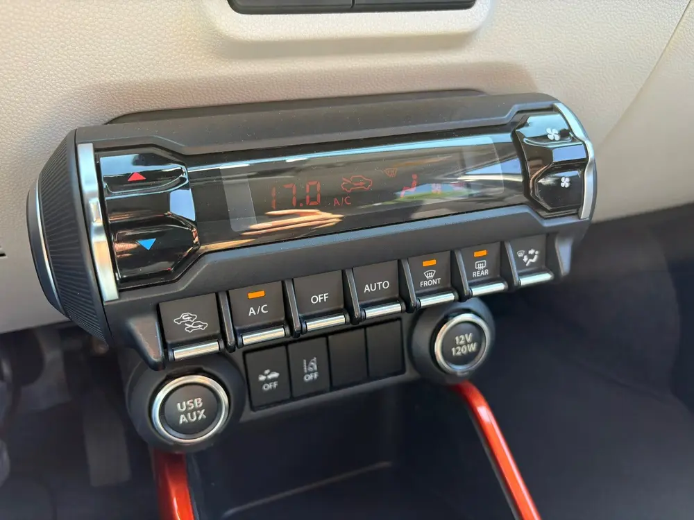 Suzuki Ignis 1.2 Stijl AUTOMAAT (RIJKLAARPRIJS/BOVAG) uit 2019, foto 11