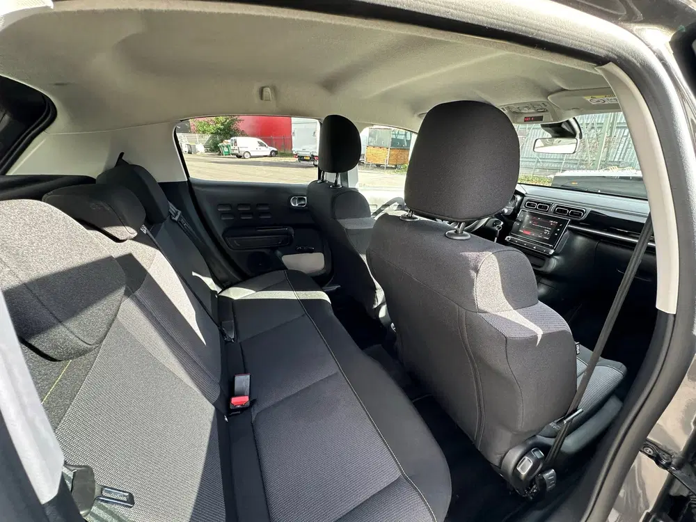Citroën C3 Citroen C3 1.2 PureTech S&S Shine Automaat uit 2021, foto 14