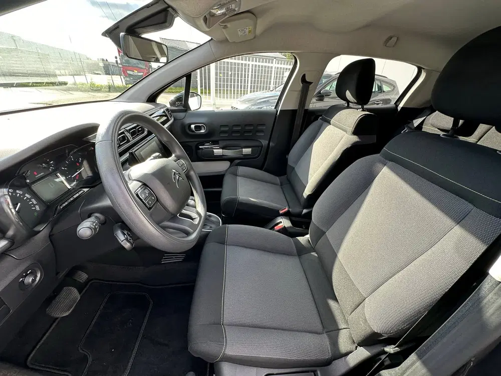 Citroën C3 Citroen C3 1.2 PureTech S&S Shine Automaat uit 2021, foto 15