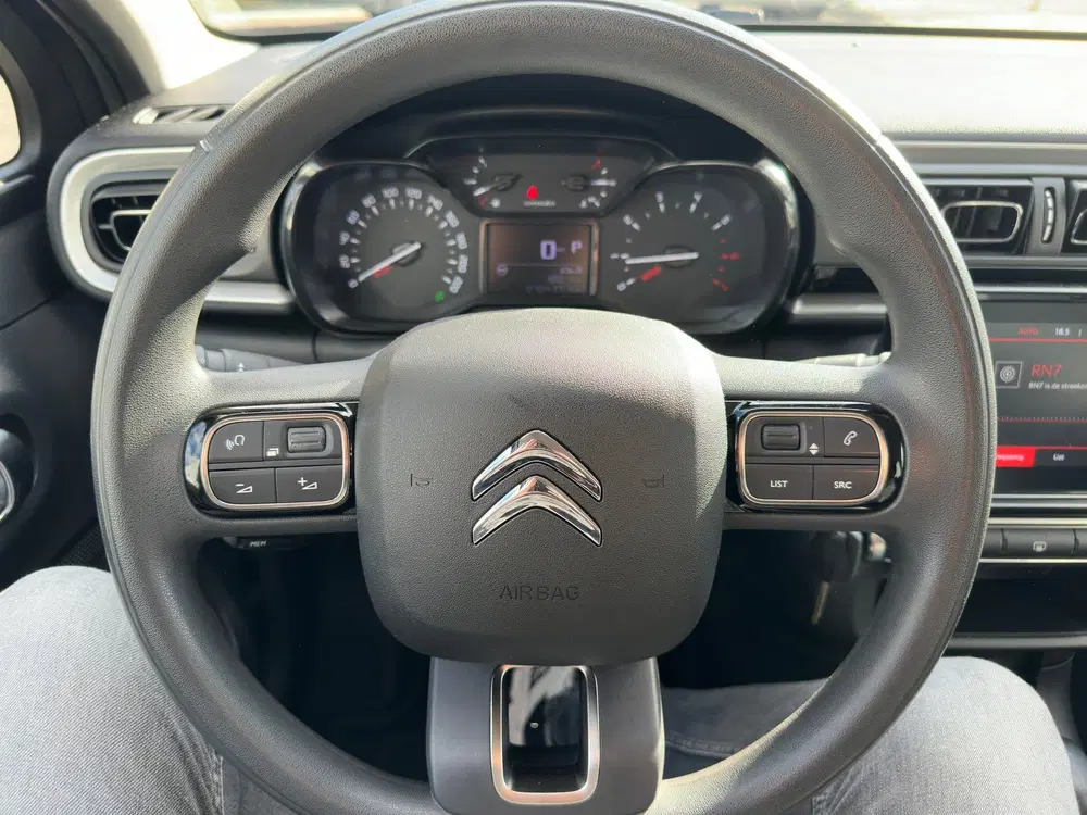 Citroën C3 Citroen C3 1.2 PureTech S&S Shine Automaat uit 2021, foto 17