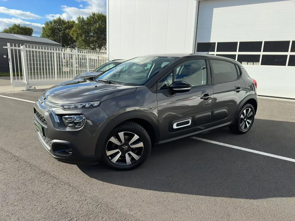 Citroën C3 Citroen C3 1.2 PureTech S&S Shine Automaat uit 2021, foto 3