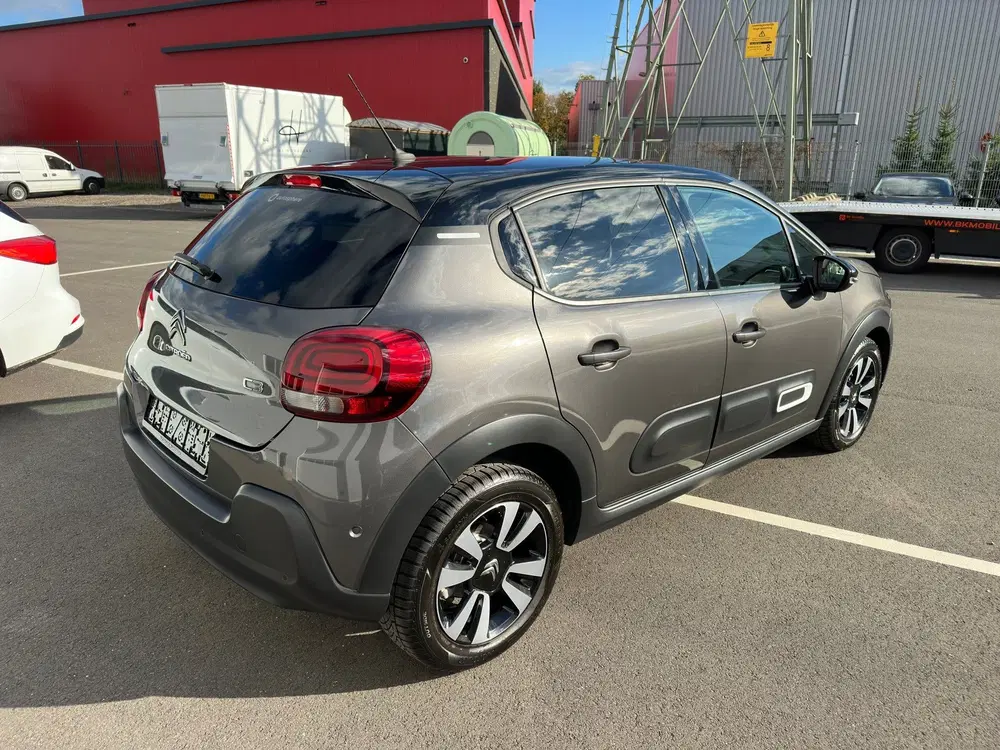 Citroën C3 Citroen C3 1.2 PureTech S&S Shine Automaat uit 2021, foto 7