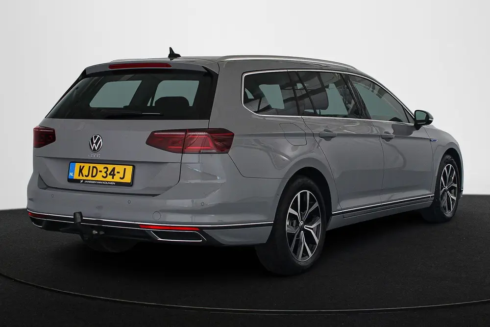 Volkswagen Passat Variant 1.4 TSI PHEV GTE Winter Pakket Tre uit 2023, foto 3