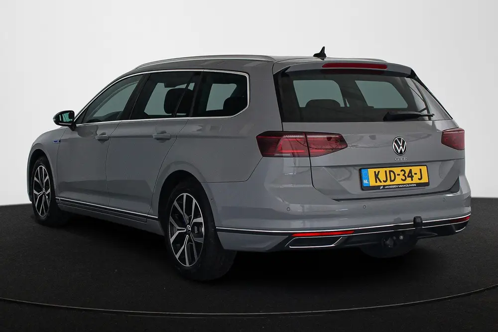 Volkswagen Passat Variant 1.4 TSI PHEV GTE Winter Pakket Tre uit 2023, foto 4