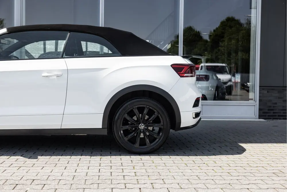 Volkswagen T-Roc Cabrio 1.5 TSI R-Line | Beats | 18'' | Stoe uit 2021, foto 12