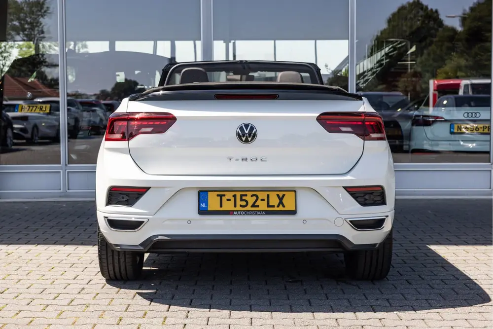 Volkswagen T-Roc Cabrio 1.5 TSI R-Line | Beats | 18'' | Stoe uit 2021, foto 4