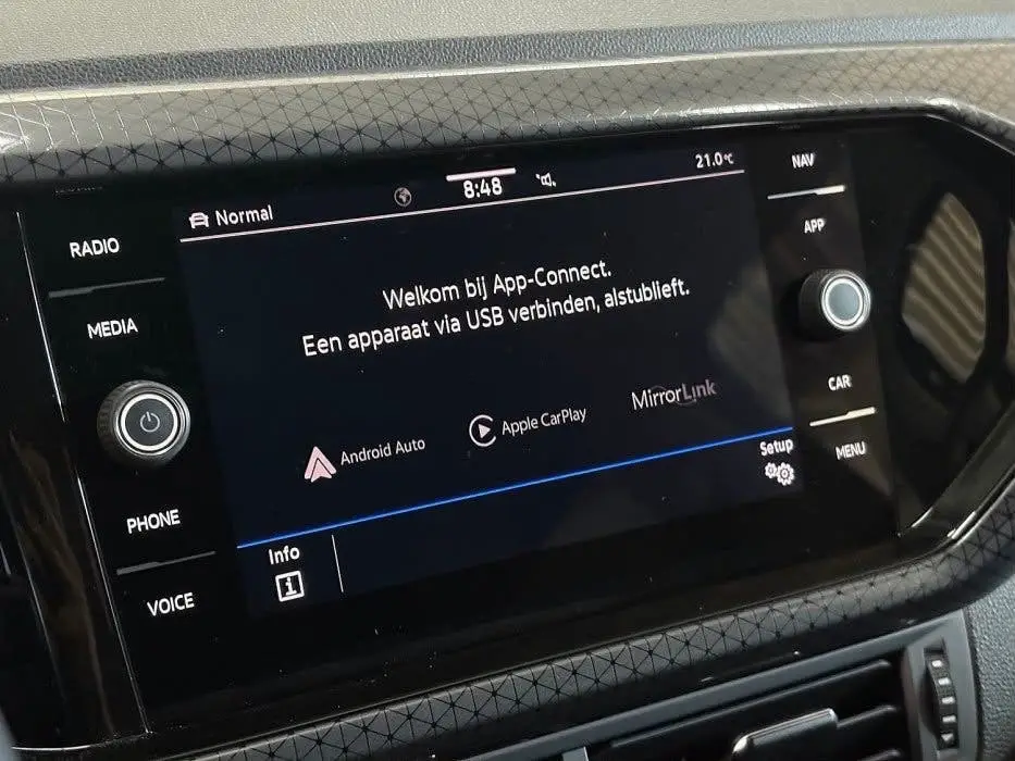 Volkswagen T-Cross 1.5 TSI Style Business R - Automaat - Nav uit 2020, foto 9