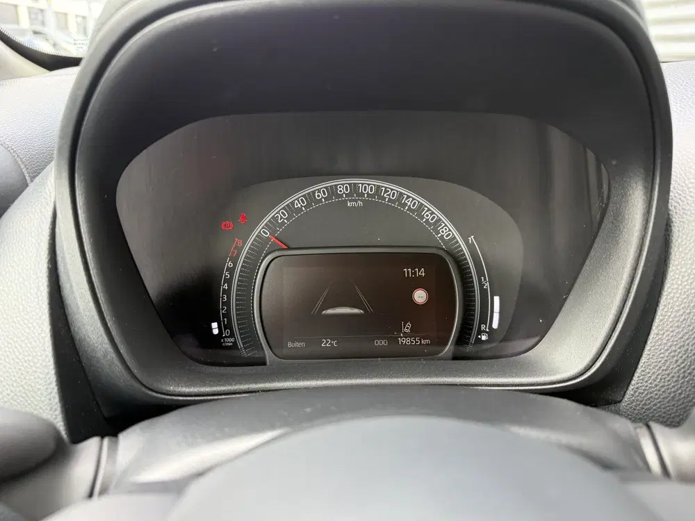 Toyota Aygo X 1.0 VVT-i MT Play Apple uit 2023, foto 10