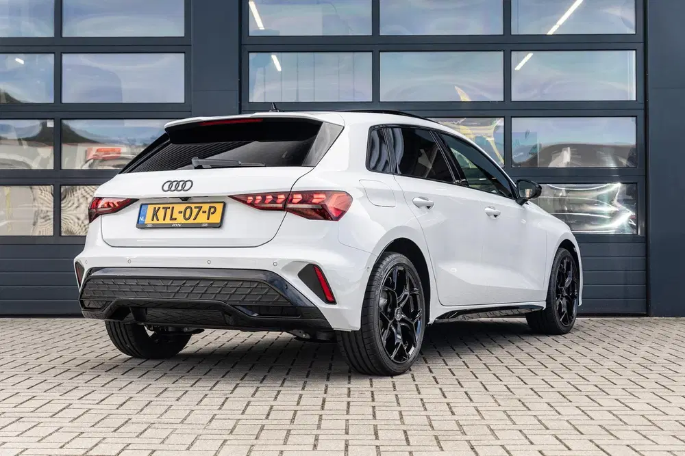 Audi A3 40 TFSIe 204pk Advanced edition uit 2026, foto 2