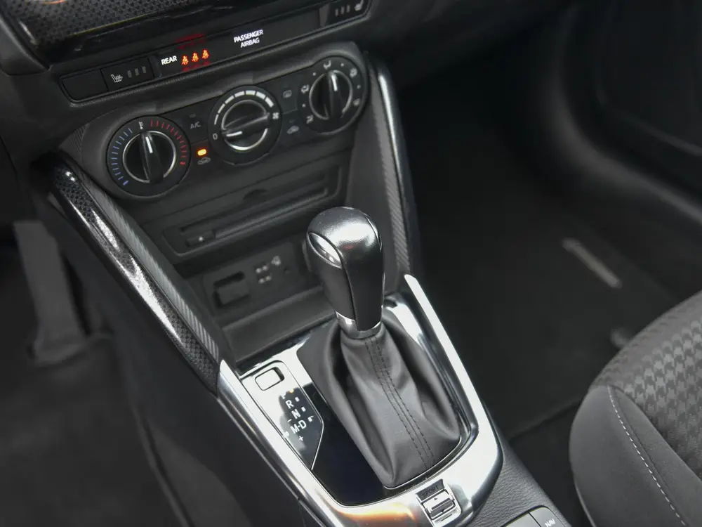 Mazda 2 1.5 Skyactiv-G SkyLease GT Airco Cruise Navi PDC uit 2019, foto 15