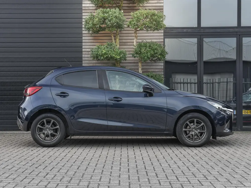 Mazda 2 1.5 Skyactiv-G SkyLease GT Airco Cruise Navi PDC uit 2019, foto 4