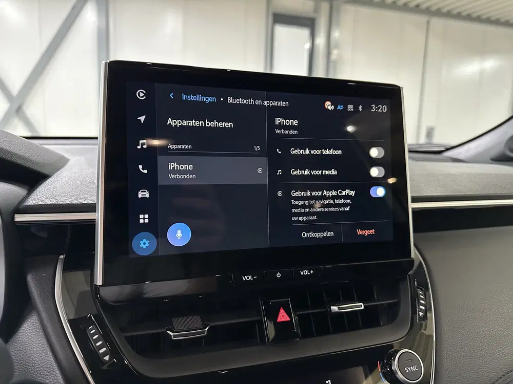 Toyota Corolla Cross Hybrid 180 Executive uit 2025, foto 19