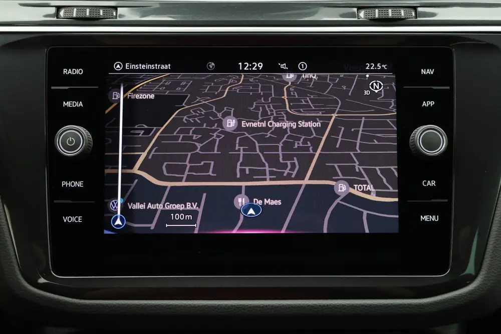 Volkswagen Tiguan 1.5 TSI R-Line Business+ Camera, Apple Car uit 2020, foto 5
