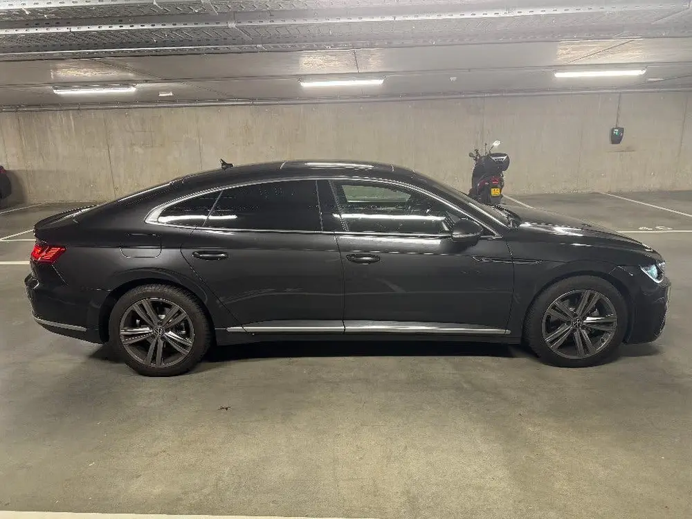 Volkswagen Arteon 2.0 TSI 190pk 7-DSG 2020 Grijs uit 2020, foto 2