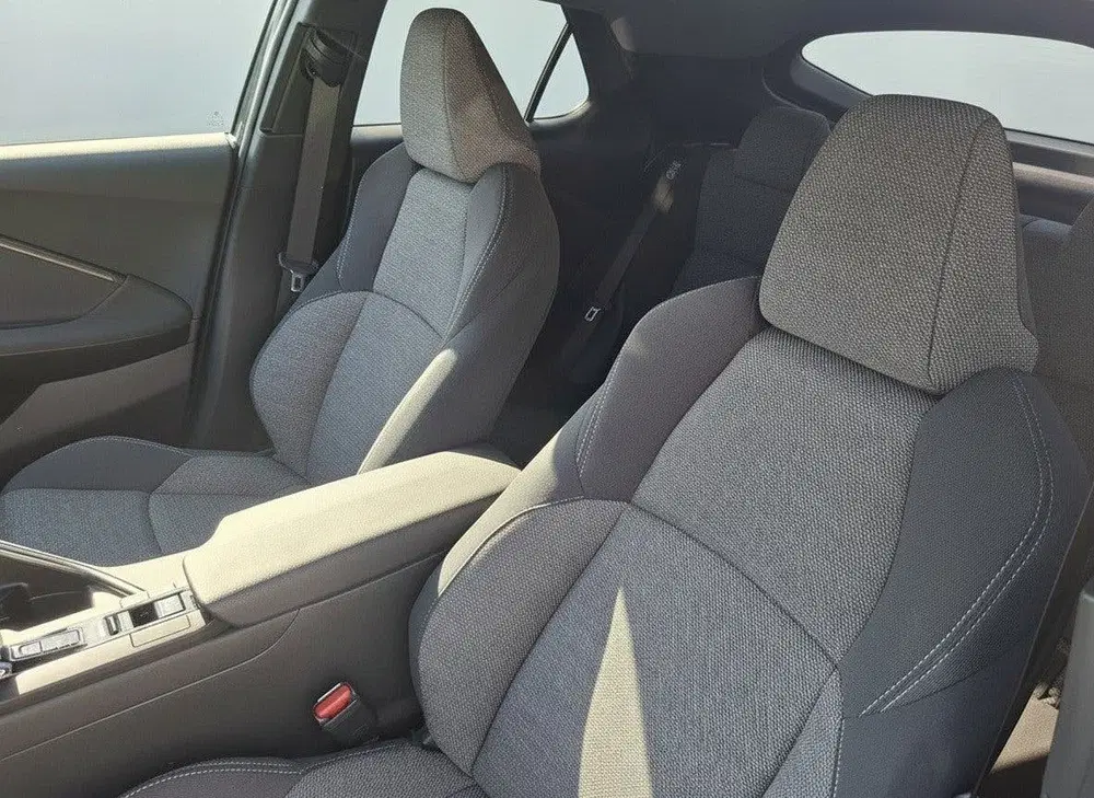 Toyota C-Hr 1.8 Hybrid 140 Dynamic navigtatie uit 2026, foto 11